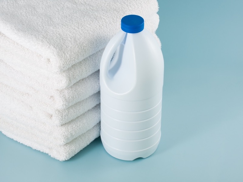 Washing Safely Without Leaving Leftover Bleach