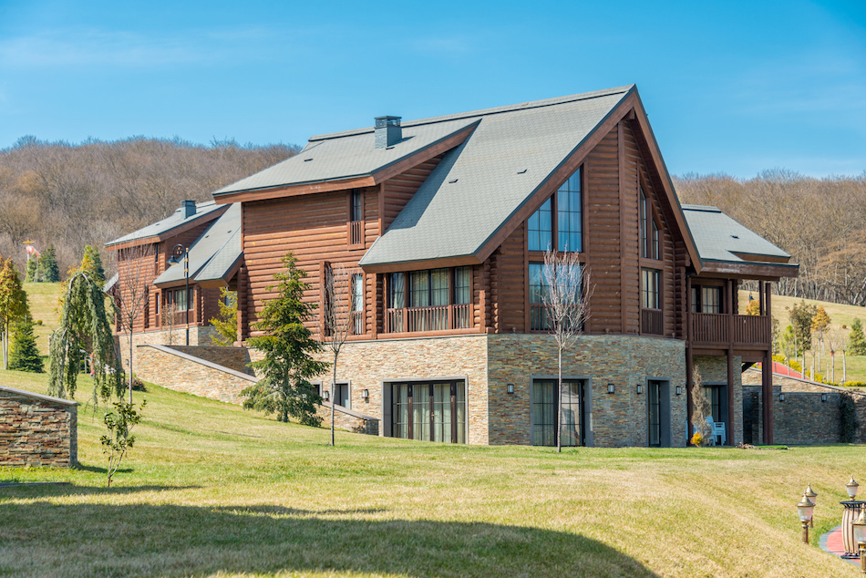 How Is Selling a Vacation Home Different Than Selling a Primary Residence?
