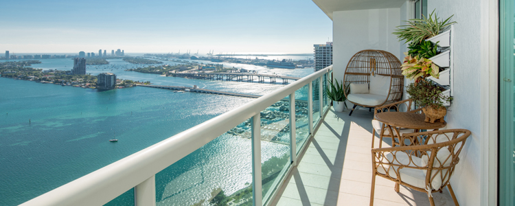 Luxury Condo with Ocean Views