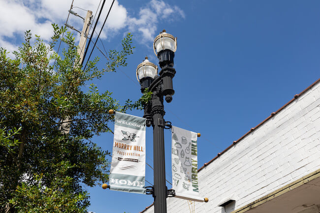 Murray Hill, Jacksonville, Light Pole Signs