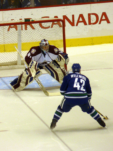 Hockey Shootout - Image Credit: https://www.flickr.com/photos/mafue/4568627908