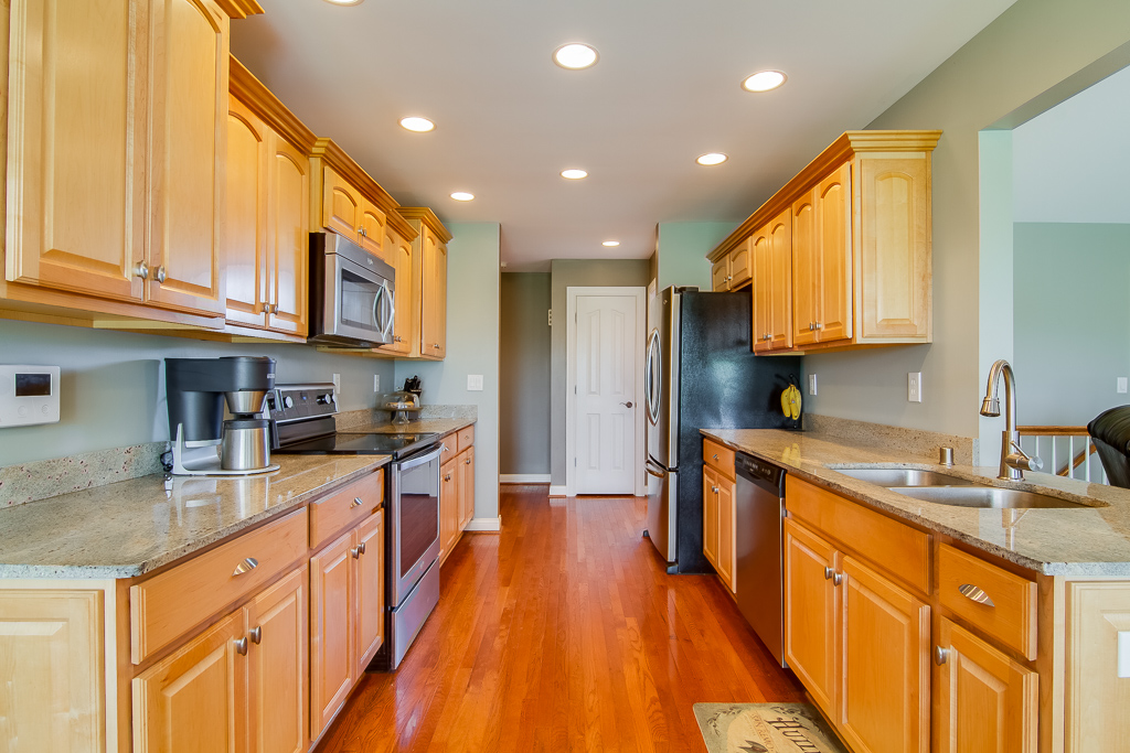 599 Vawter Lane Shelbyville, KY Kitchen