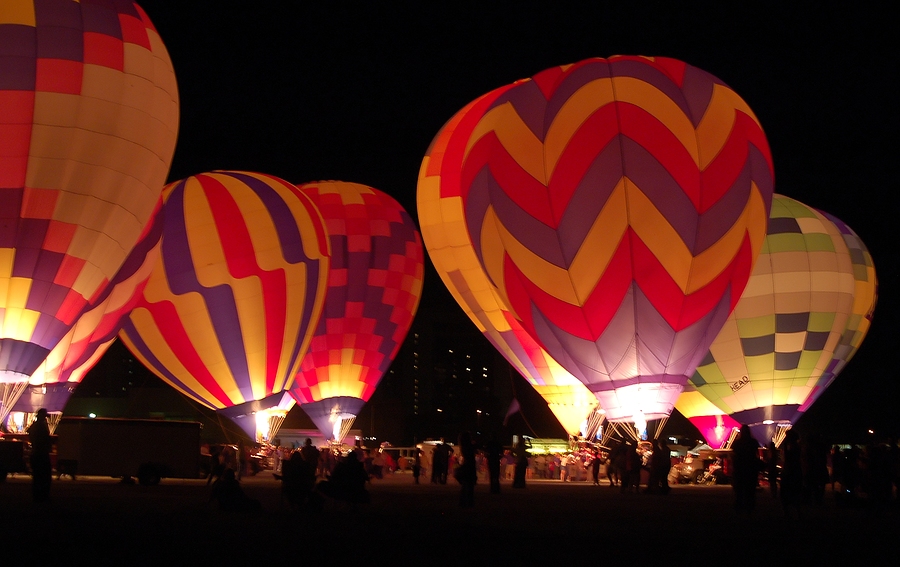 Watch the Halloween Balloon Glow October 28 Joe Hayden Real Estate