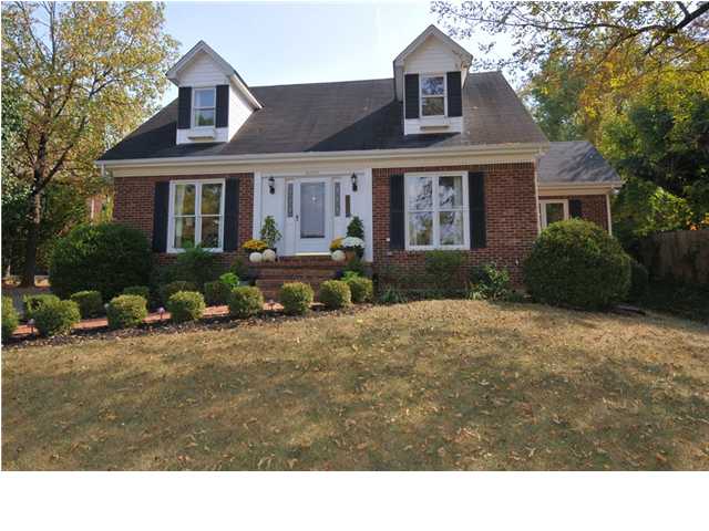 Windsong Homes for Sale St. Matthews, Kentucky Windsong Homes for Sale St. Matthews, Kentucky