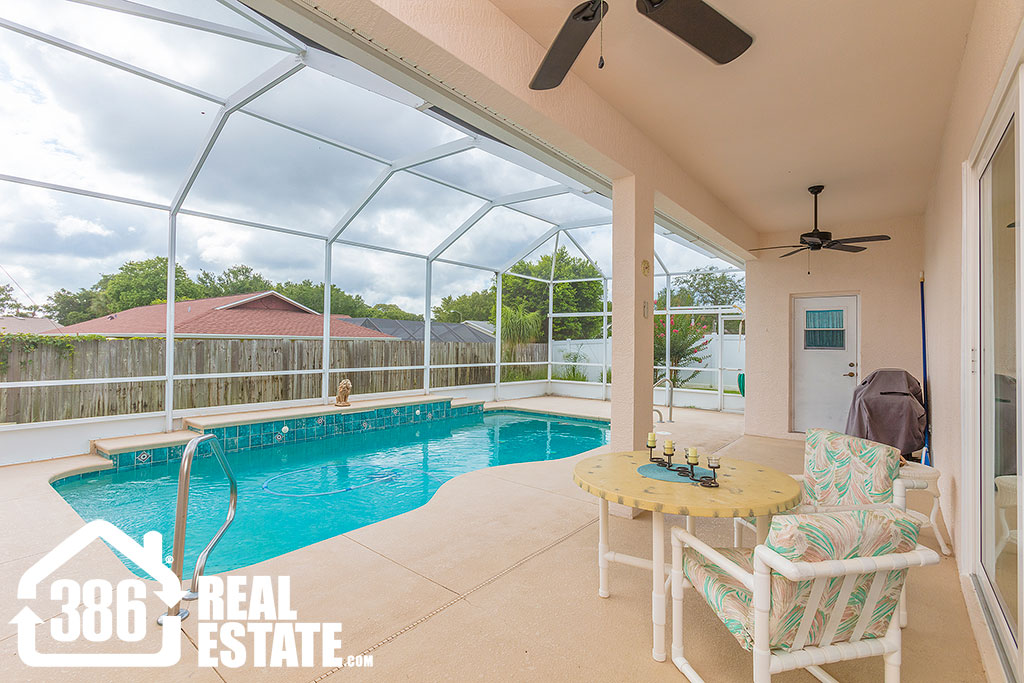 screened pool small yard