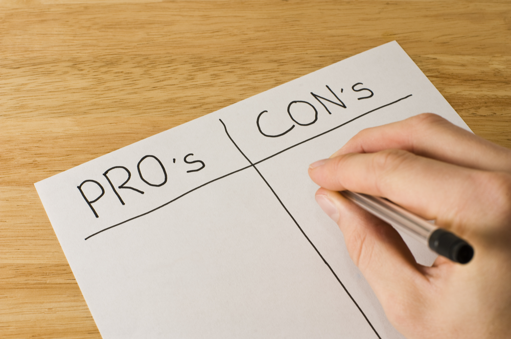 Pros and cons when buying a new house