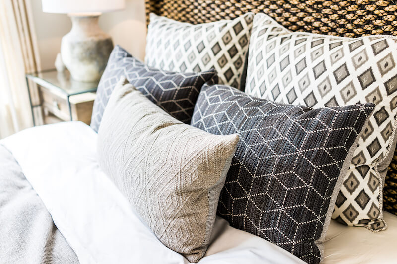 Pillows With Various Patterns are a Good Bungalow Accessory
