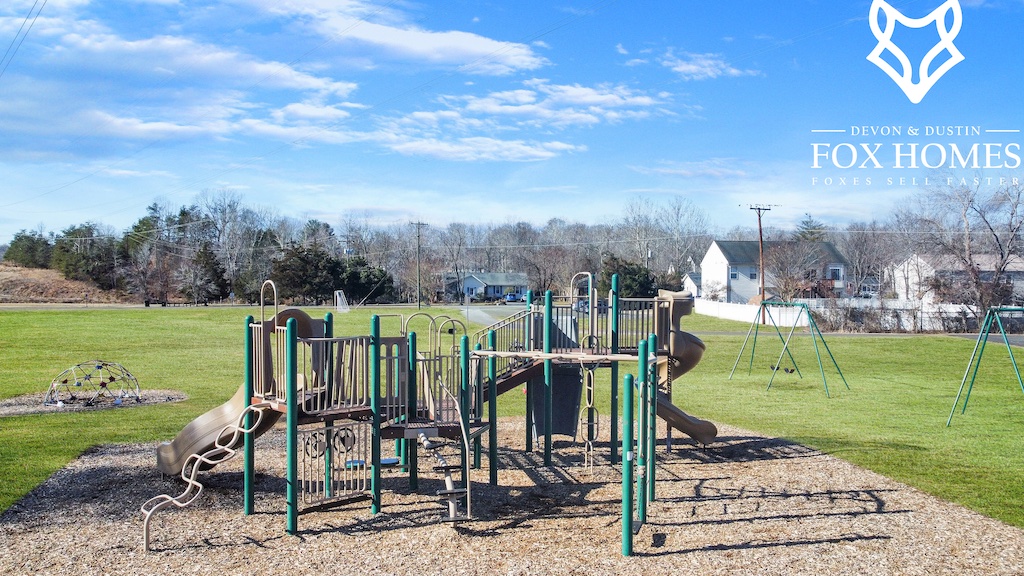 Aquia Harbour Homes for Sale Stafford VA Real Estate