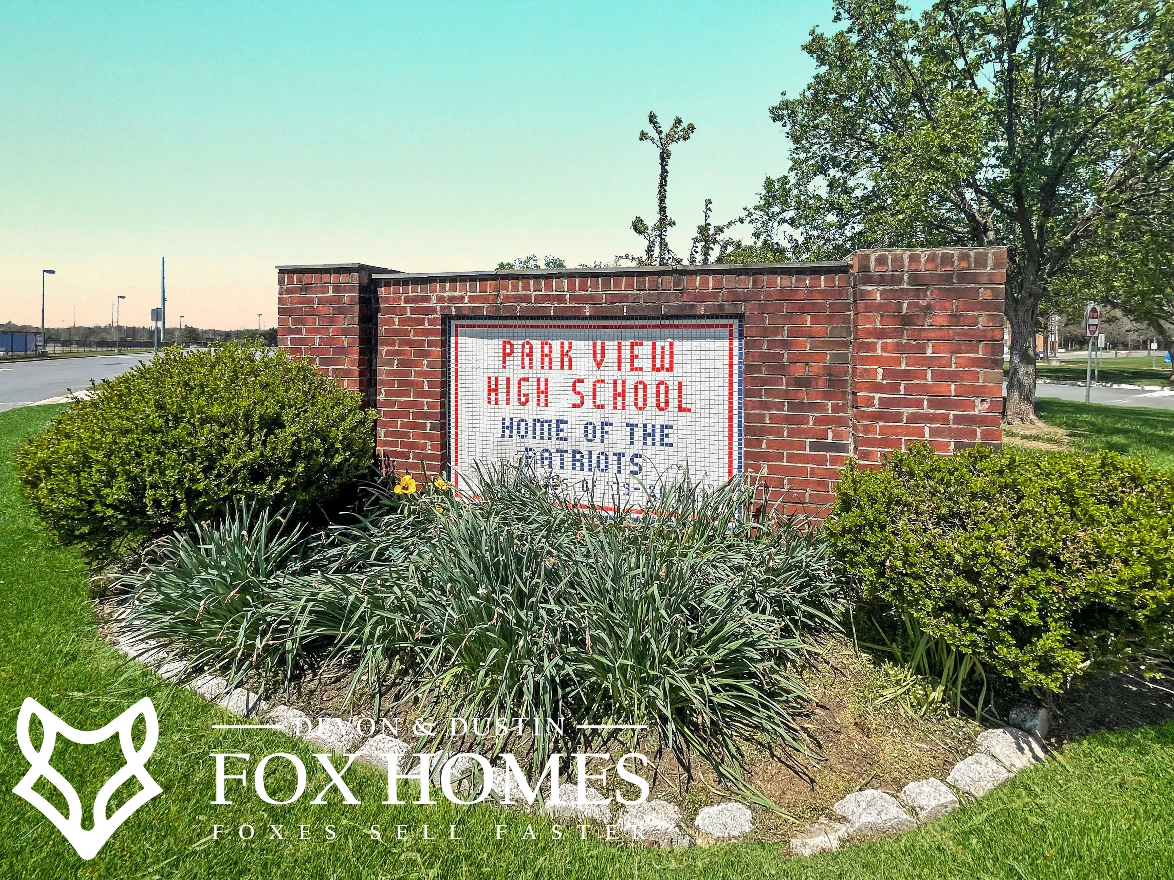 Homes-For-Sale-In-Park-View-High-School-District-Devon-and-Dustin-Fox-Fox-Homes-Team-Signage