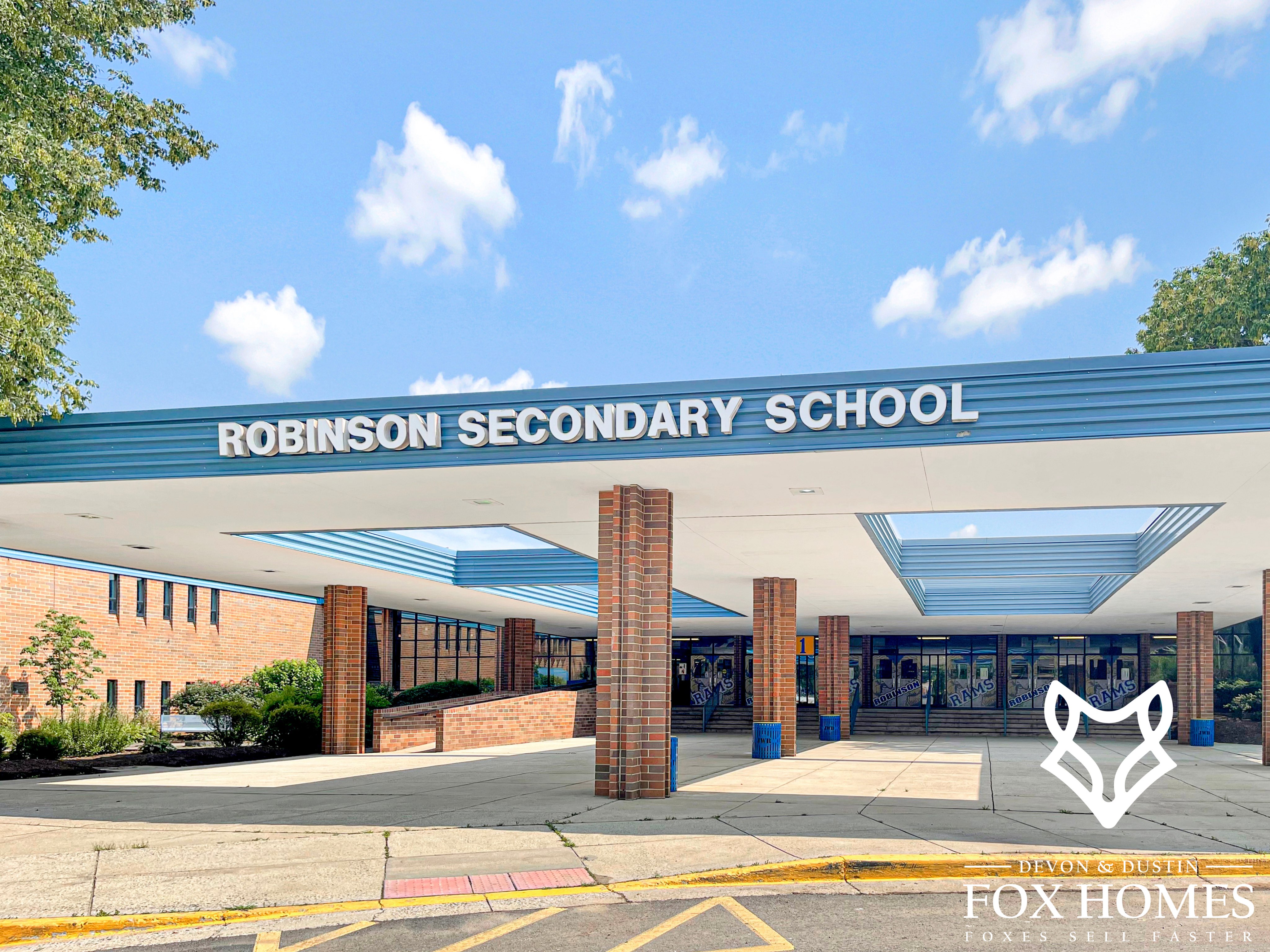 Homes-For-Sale-In-Robinson-High-School-District-Devon-and-Dustin-Fox-Fox-Homes-Team-Logo Homes-For-Sale-In-Robinson-High-School-District-Devon-and-Dustin-Fox-Fox-Homes-Team-Logo