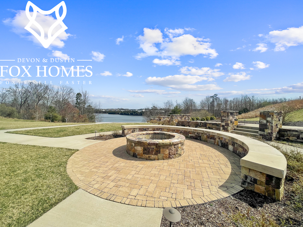 Lake-Frederick-Firepit-Lake-Frederick-Homes-For-Sale-Devon-and-Dustin-Fox-Homes-Team