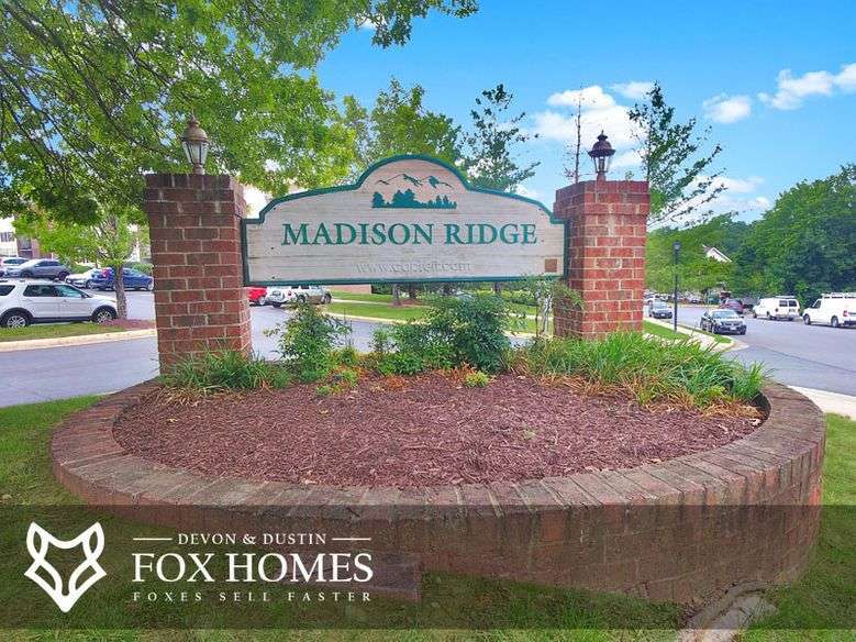 Madison Ridge Apartments in Centreville VA