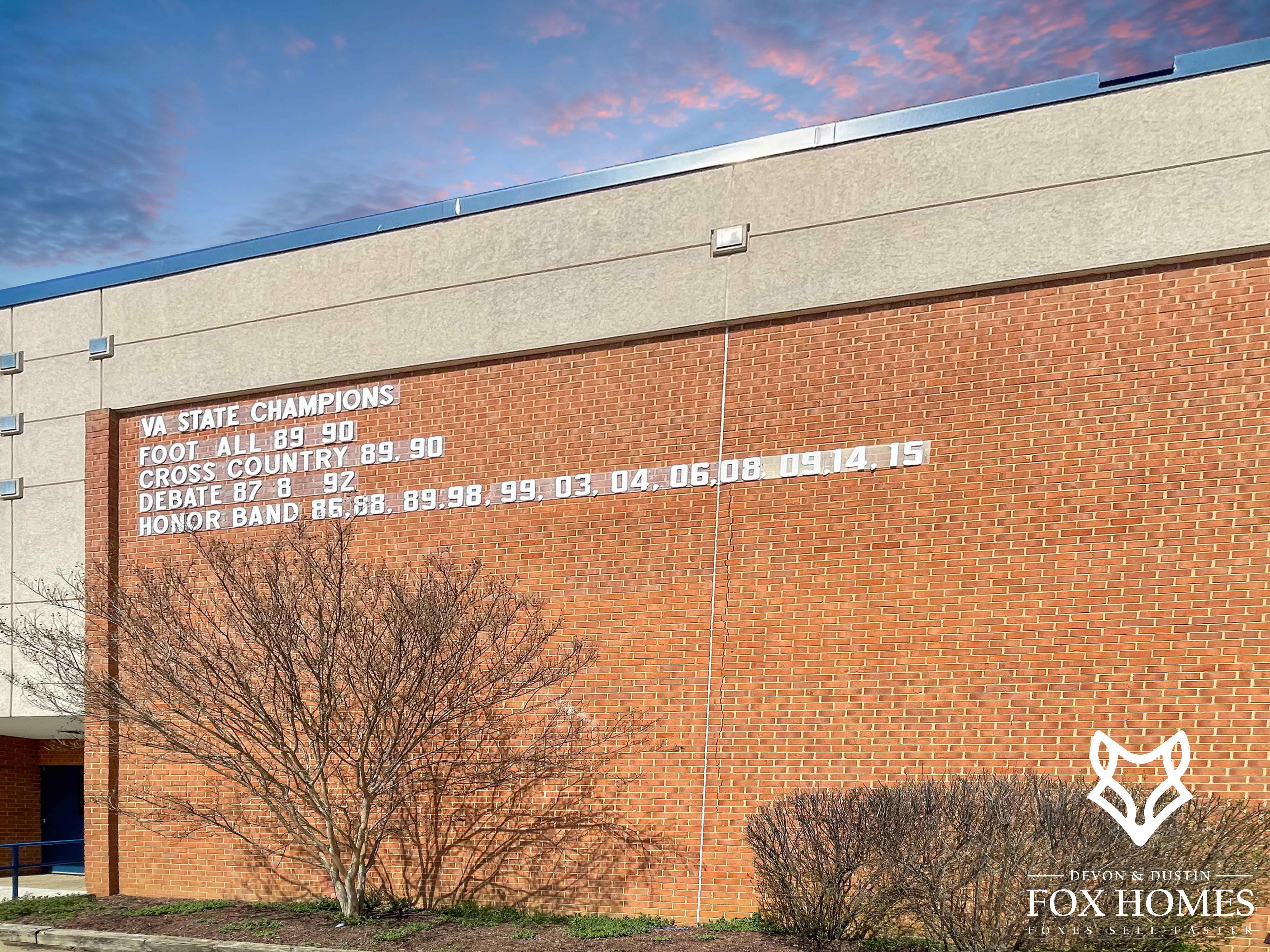 homes-for-sale-in-west-potomac-high-school-district-devon-and-dustin-fox-homes-awards