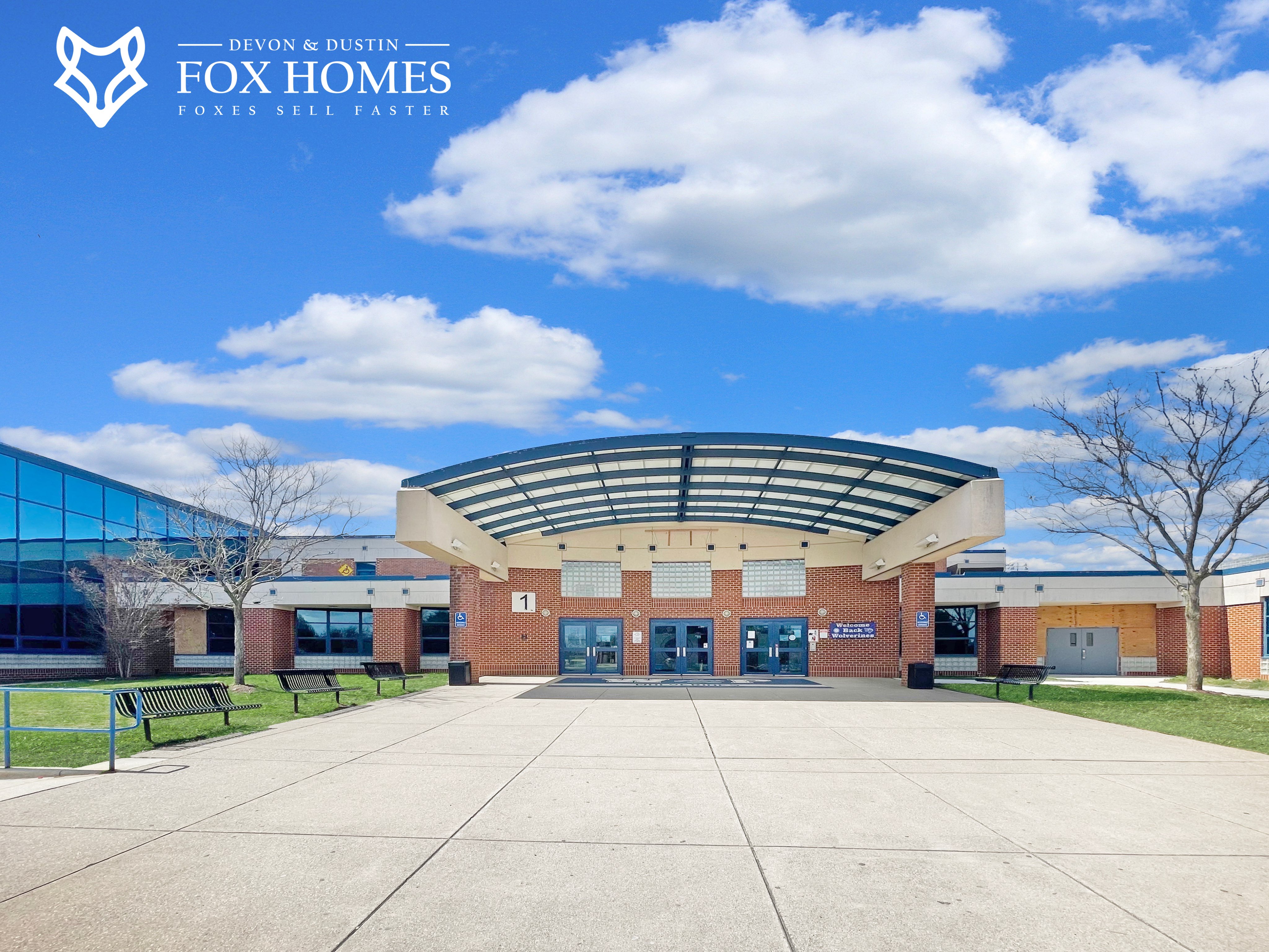 homes-for-sale-in-west-potomac-high-school-district-devon-and-dustin-fox-homes-front-entrance