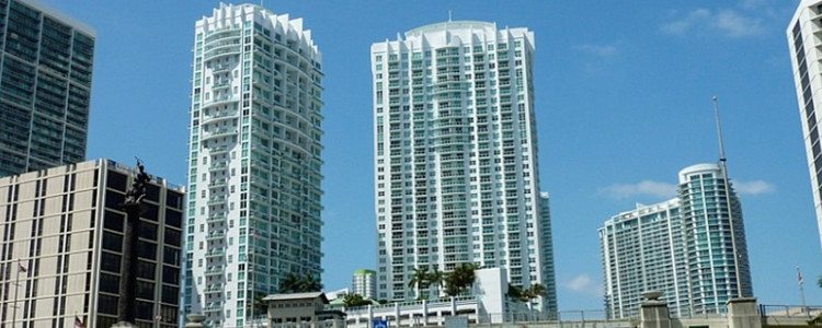 Brickell on the River South