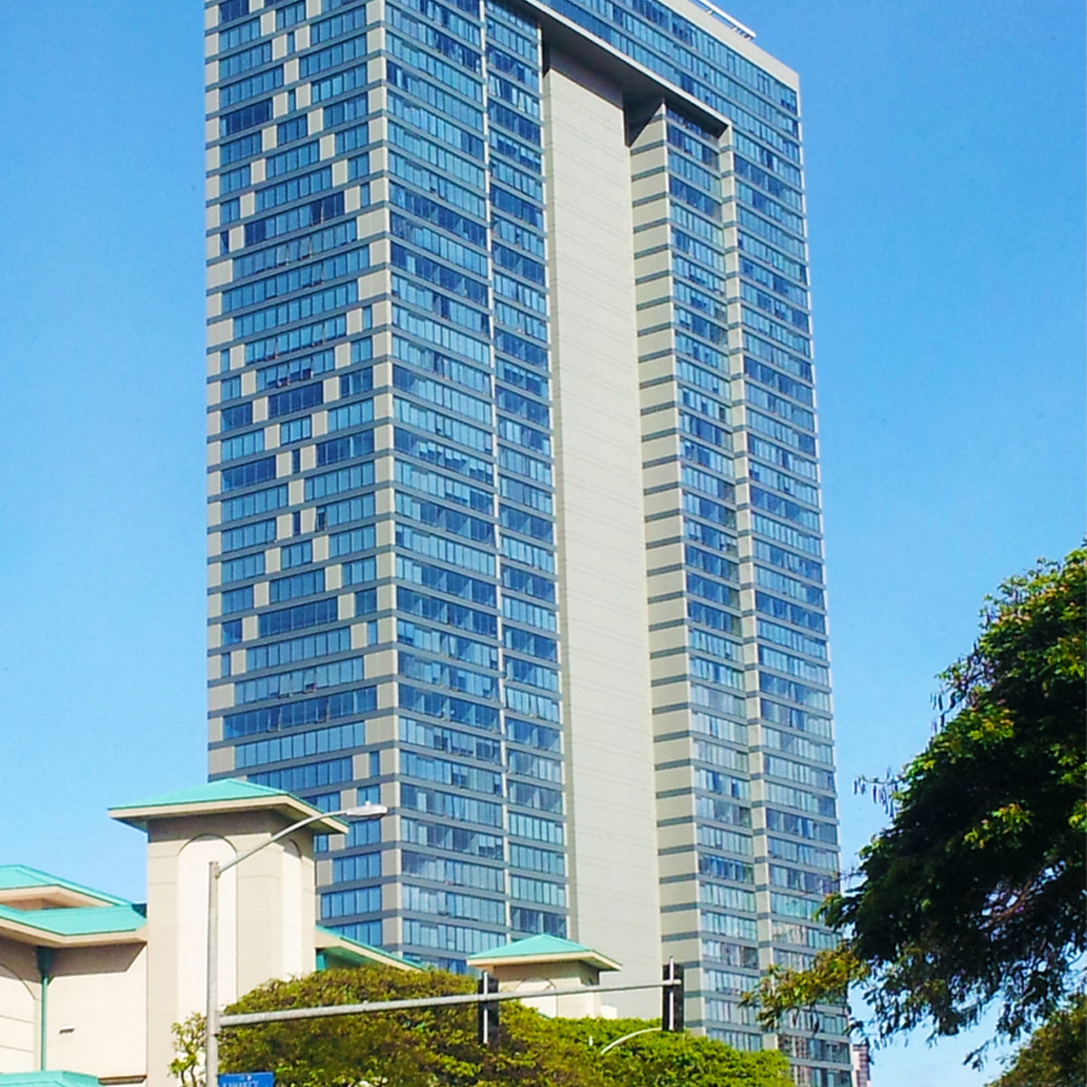 Pacifica Honolulu condos for sale