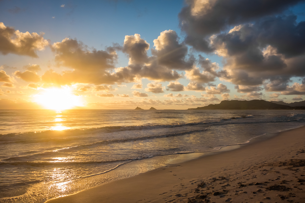 kailua beach sunrise on oahu
