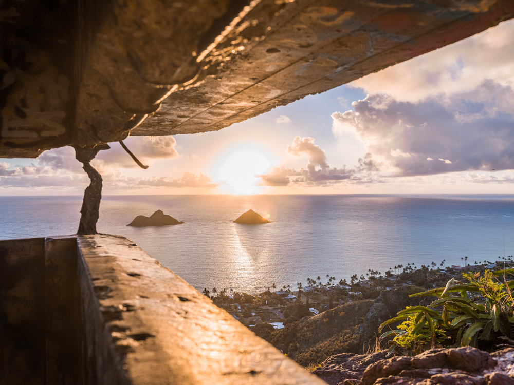 lanikai pillbox oahu sunrise