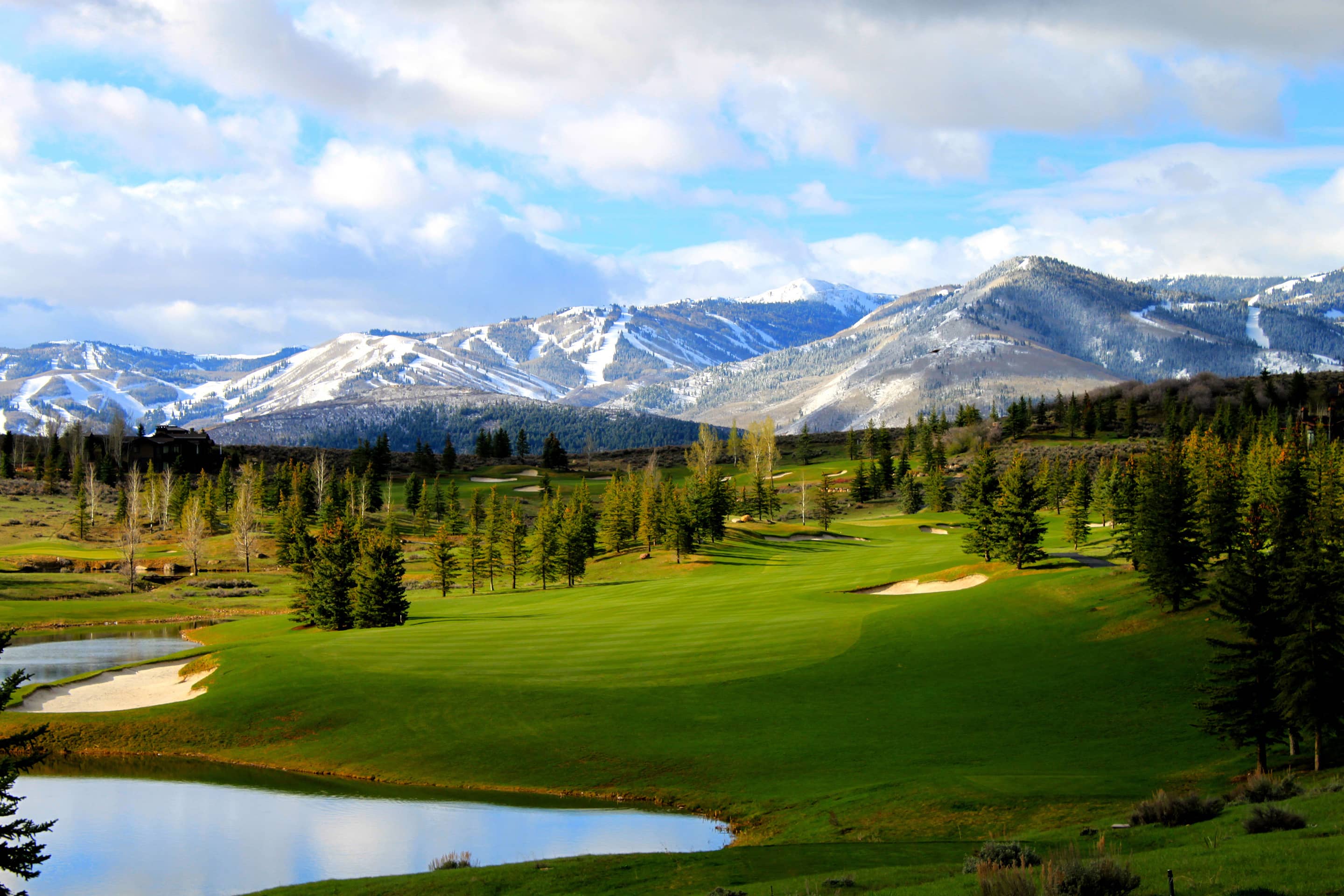 Glenwild golf course and mountain view