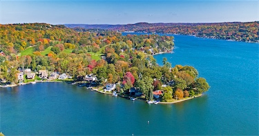 Lake Mohawk In Fall - Lake Mohawk, NJ
