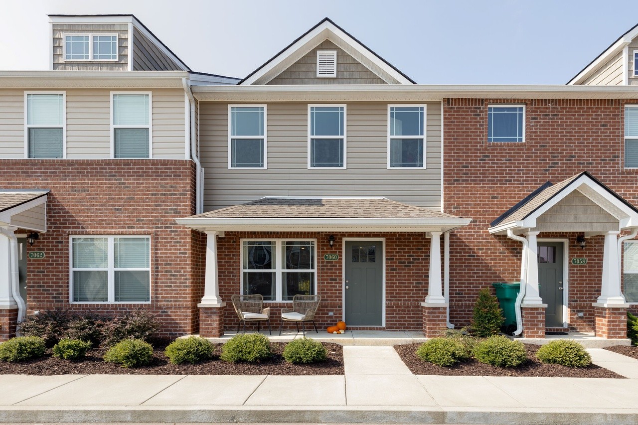 Somerset Springs Townhomes Homes