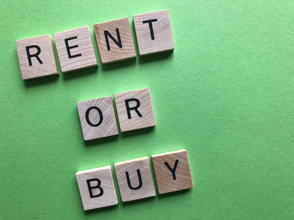 5 Reasons why People May Choose to Rent vs. Buy