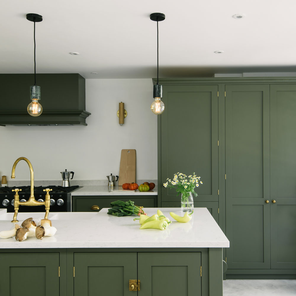 40 Beautiful And Refined Olive Green Kitchens - DigsDigs