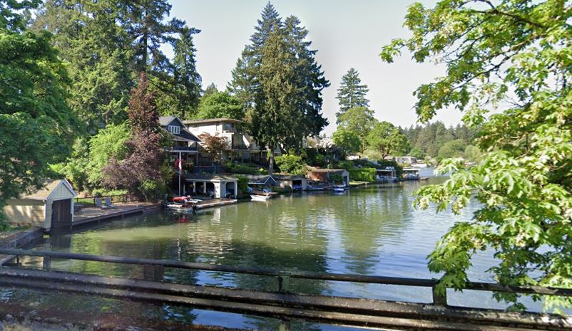 Lake Grove Homes for Sale Lake Grove Homes for Sale