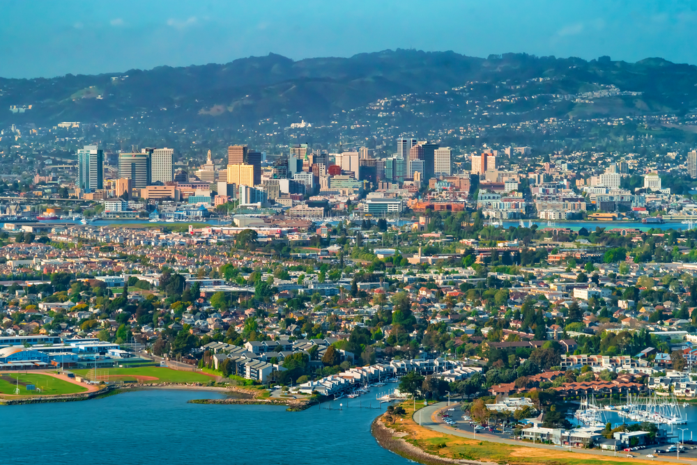 Oakland, California is a beautiful city that is a more affordable place to live than San Francisco