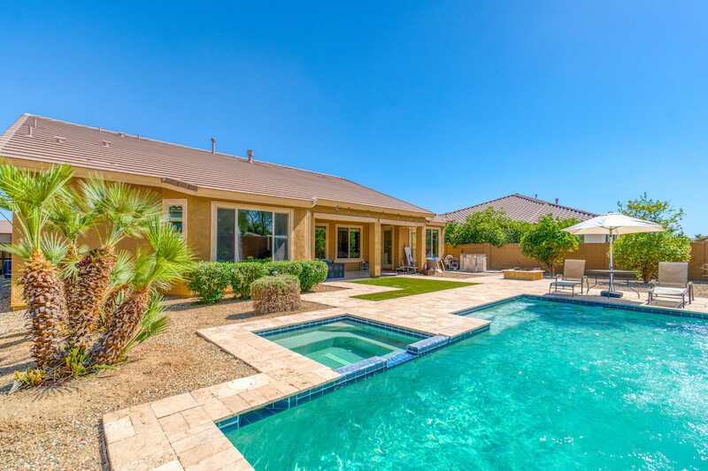 Granada Hills Luxury Homes Often Have Pools