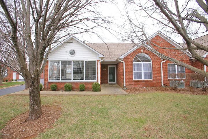 8112 St Andrews Village Cir, Louisville, KY 40241