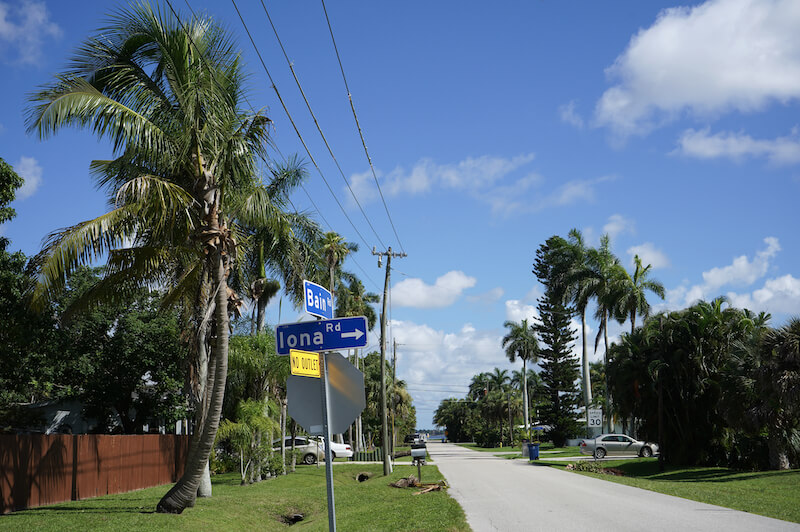 Iona Shores Neighborhood Street Sign in Fort Myers, Florida