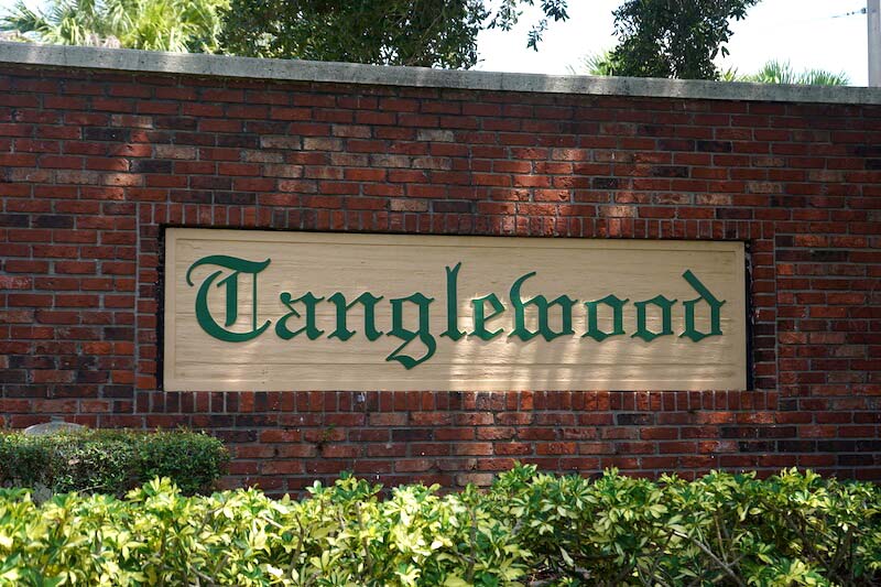 Tanglewood Neighborhood in Fort Myer, Florida