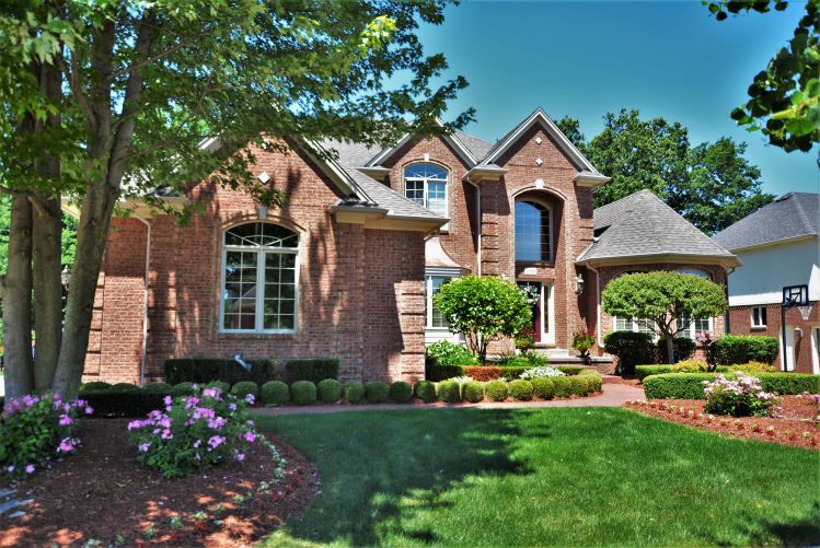 13507 Maple Lawn in Birchfield Subdivision, Shelby Twp