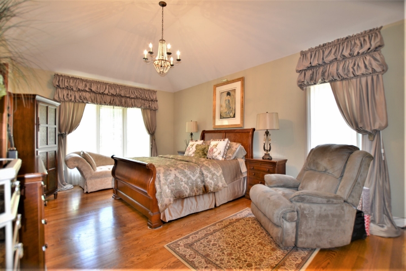 13507 Maple Lawn in Birchfield Subdivision, Shelby Twp Primary