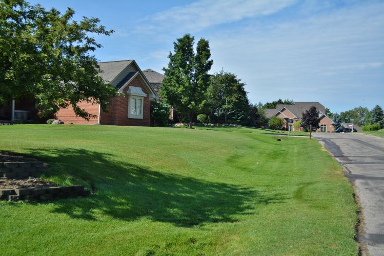 Applewood Valley Subdivision in Washington Township