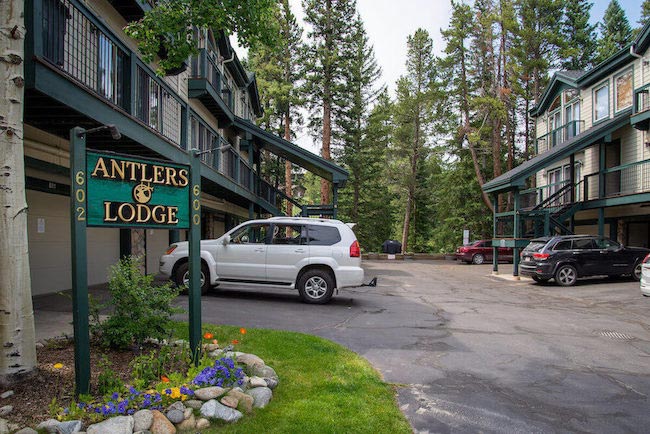 Antlers Lodge Condos Exterior in Breckenridge, Colorado