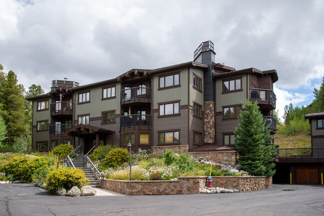 Woods Manor Condos, Breckenridge, Exterior
