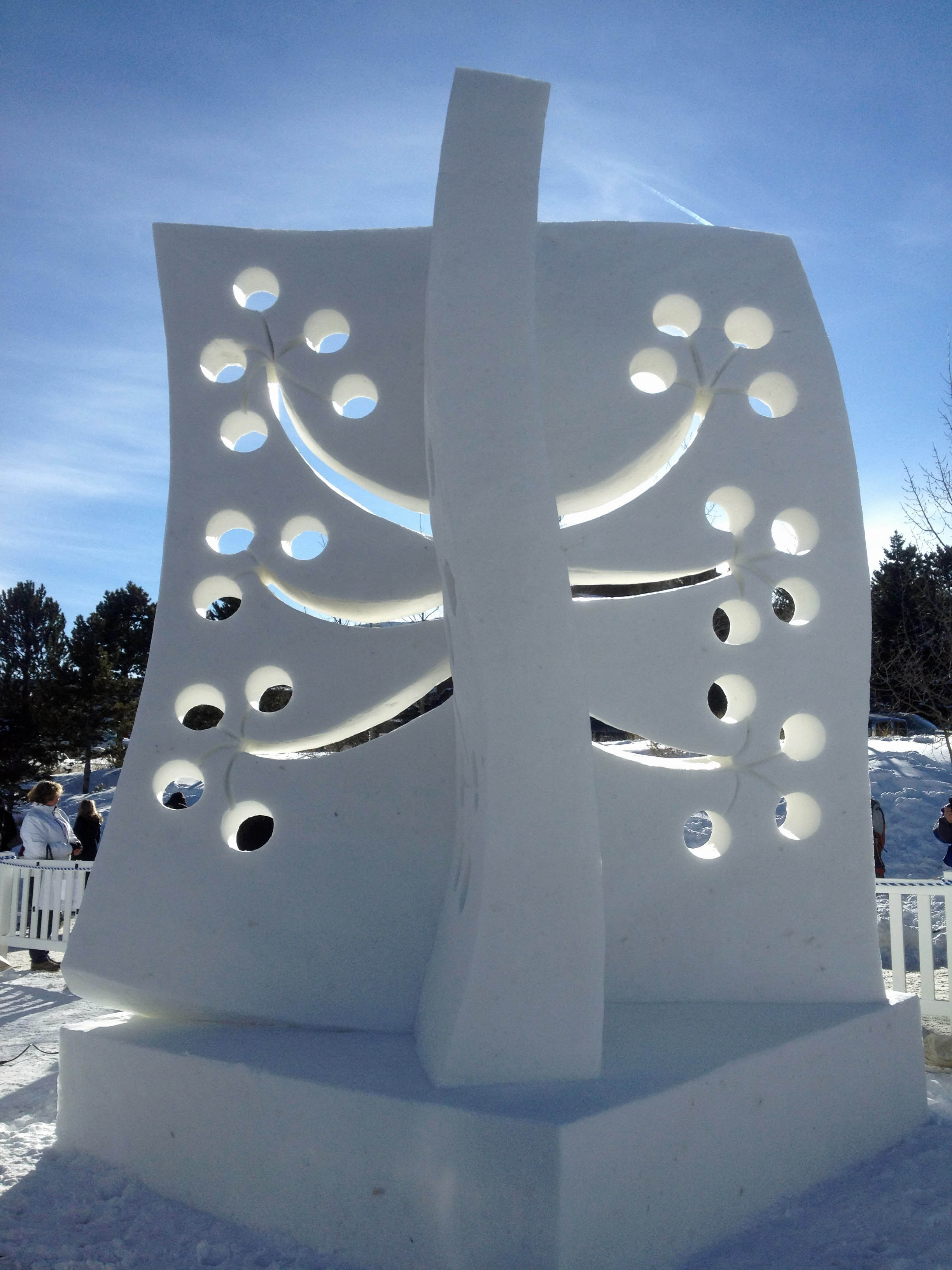 breckenridge_international_snow_sculpture_championships_team_finland_sculpture_3264