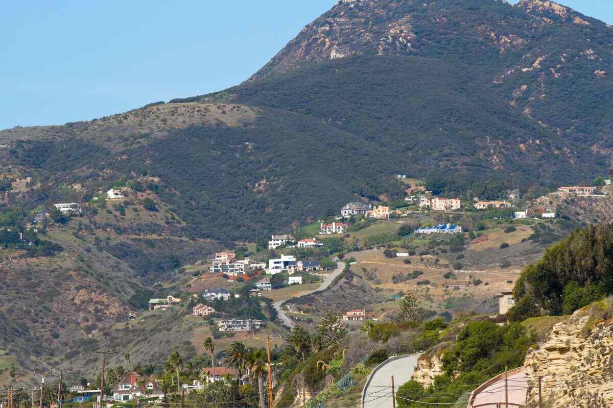 9 Reasons The Heritage Poway CA is a Great Place to Live in 2024 2025