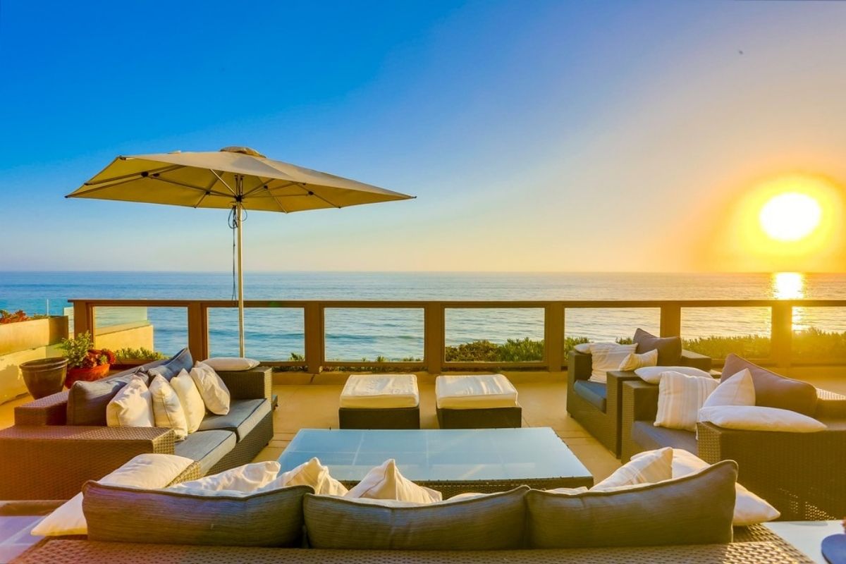 San Diego’s 9 Best Beach Towns to Buy a Home - Encinitas