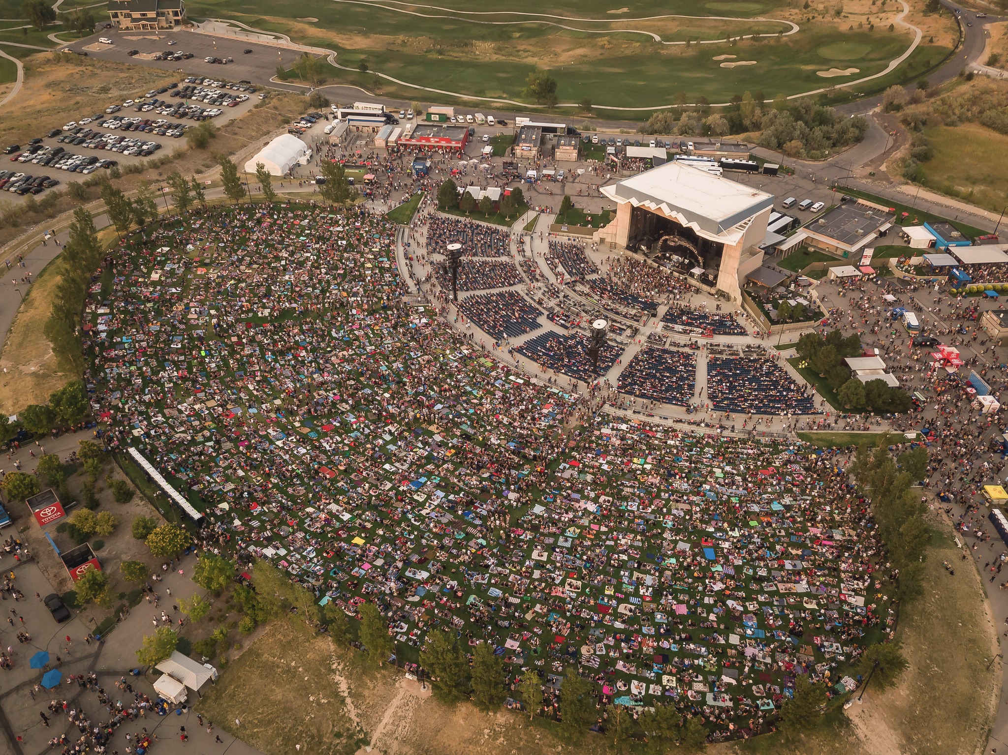Pnramacon Amphitheater Tickets 71 - ga8c00n