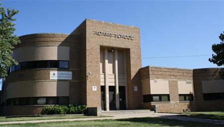 Image of the front of Adams Elementary School