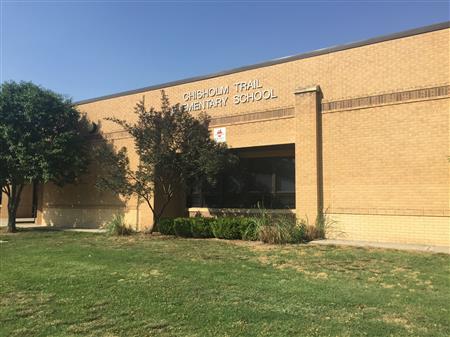 Image of the front of Chisholm Trail Elementary School