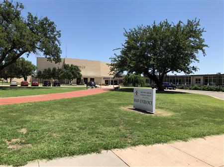 Image of the front of West High School