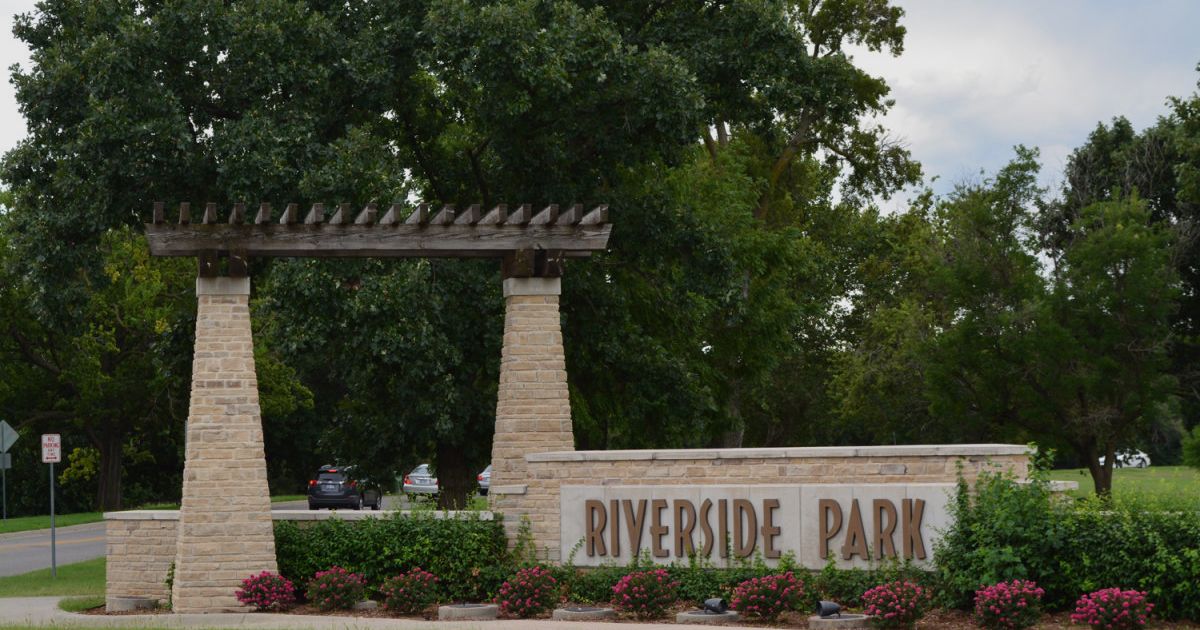 Riverside Park Wichita: Discover Parks, Wildlife & More