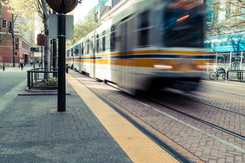 How Transit, Drive Times & Public Transportation Impact Home Desirability