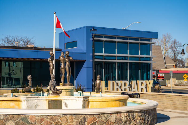 Leamington Library
