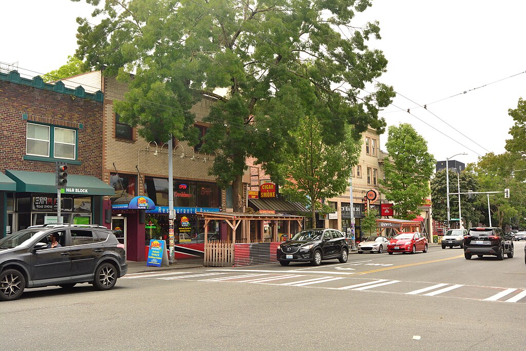 A Comprehensive Guide to Living in Wallingford  RexMont