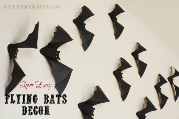 flying bats resized 600